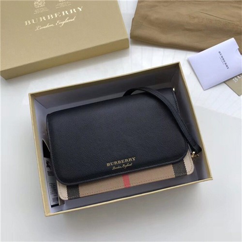 BURBERRY 버버리 미니 숄더백 신상 B10500