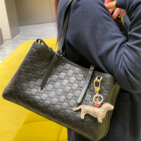 GUCCI 구찌 GG 엠블럼 라지 토트백 815213 2COLOR