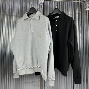 MIUMIU 미우미우 카라 맨투맨