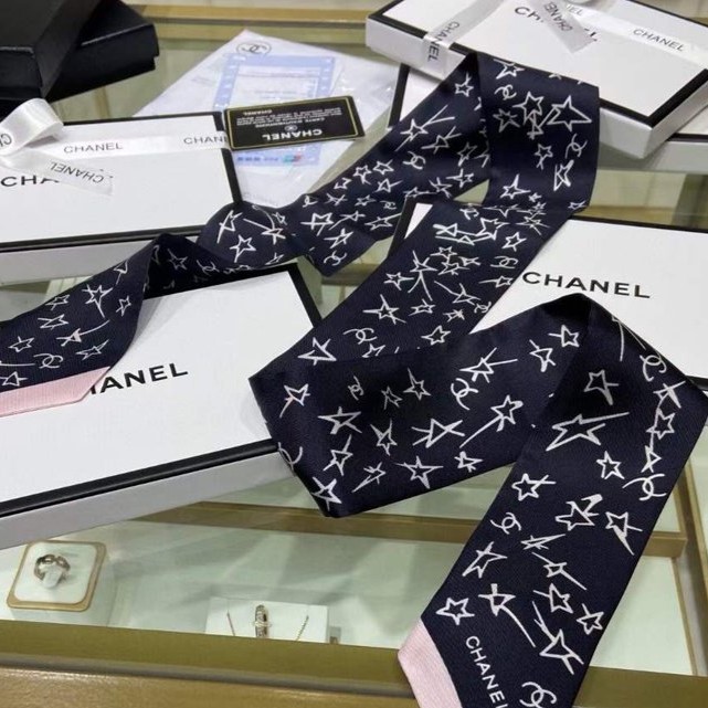 CHANEL 샤넬 별 쁘티 실크 방도 2COLOR