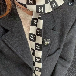 CHANEL 샤넬 바둑 실크 방도