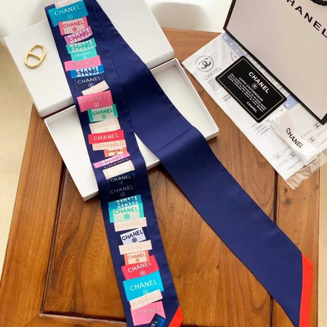 CHANEL 샤넬 라벨 실크 방도