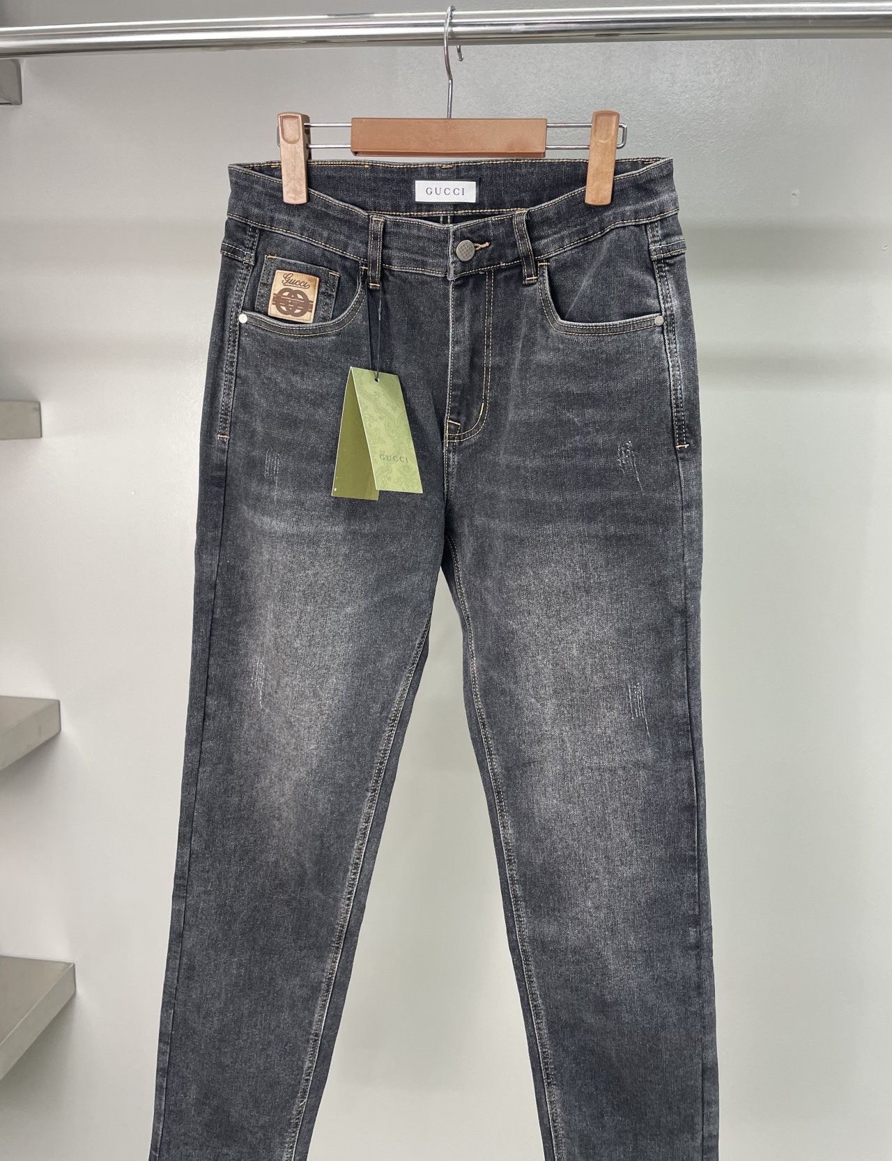 GUCCI 구찌 블랙 워싱진