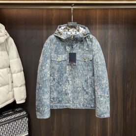 LOUIS VUITTON 루이비통 모노그램 그래피티 다운 패딩