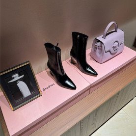 FENDI 펜디 여성용 부츠 (굽높이10CM) F24233 2COLOR