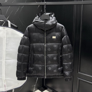 DOLCE&GABBANA 돌체앤가바나 메탈 플레이트 다운 패딩