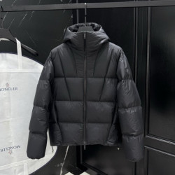 MONCLER 몽클레어 푸사잉 다운 패딩