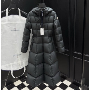 ●11월 판매 2위●  MONCLER 몽클레어 여성 파우콘 롱 다운 패딩