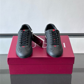 GUCCI 구찌 남여공용 스니커즈 G34282 2COLOR