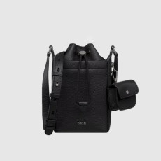 DIOR 디올  미니 버킷백 2LECA