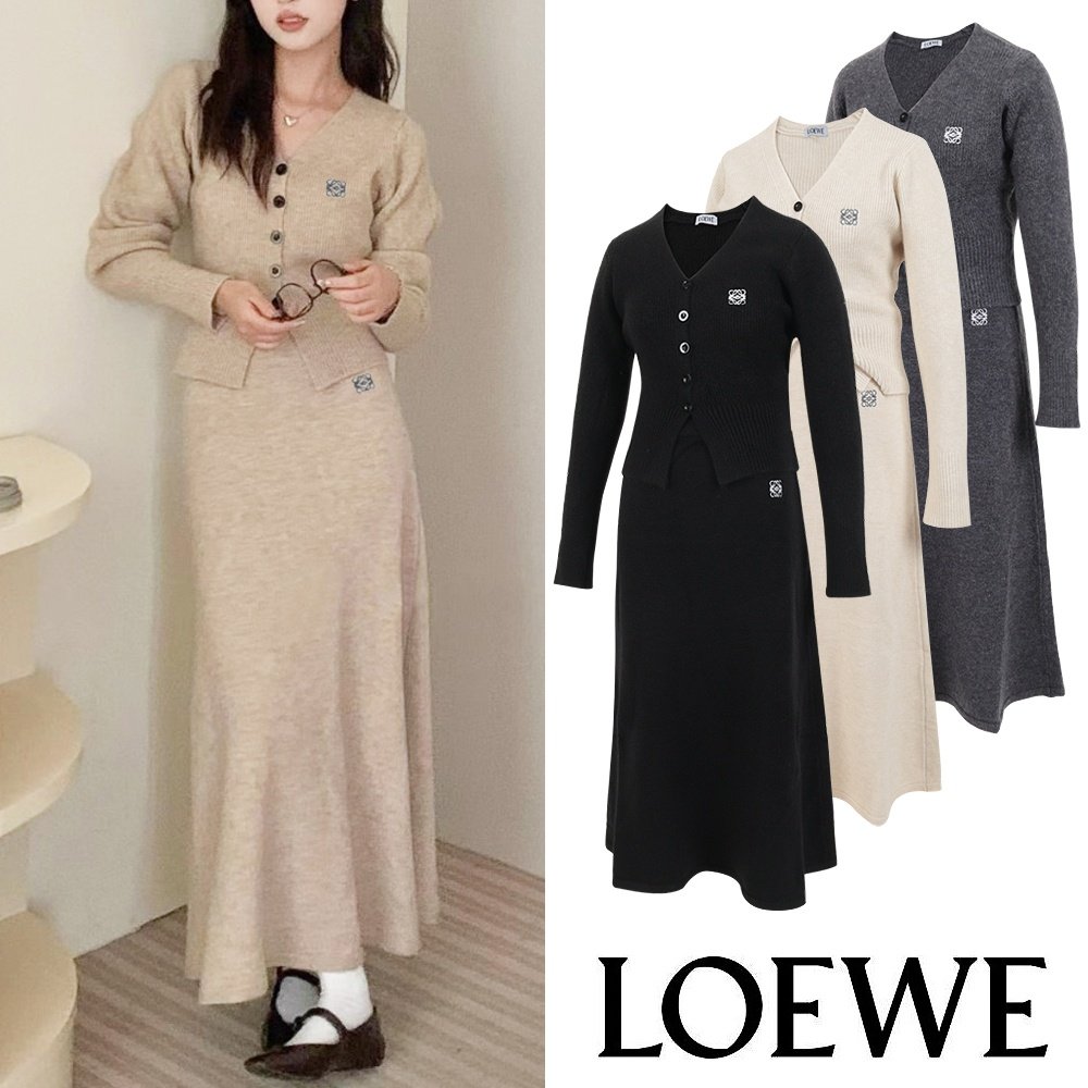LOEWE 로에베 아나그램 자수 니트 가디건 스커트 세트