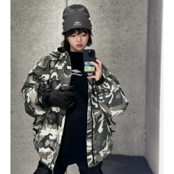BALENCIAGA 발렌시아가 카모 프린트 스키 자켓