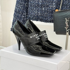 GIVENCHY 지방시 여성용 힐 G82678 2COLOR
