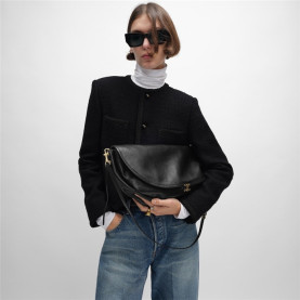 CELINE 셀린느 하프문 소프트 트리옹프 숄더백 124142 2COLOR