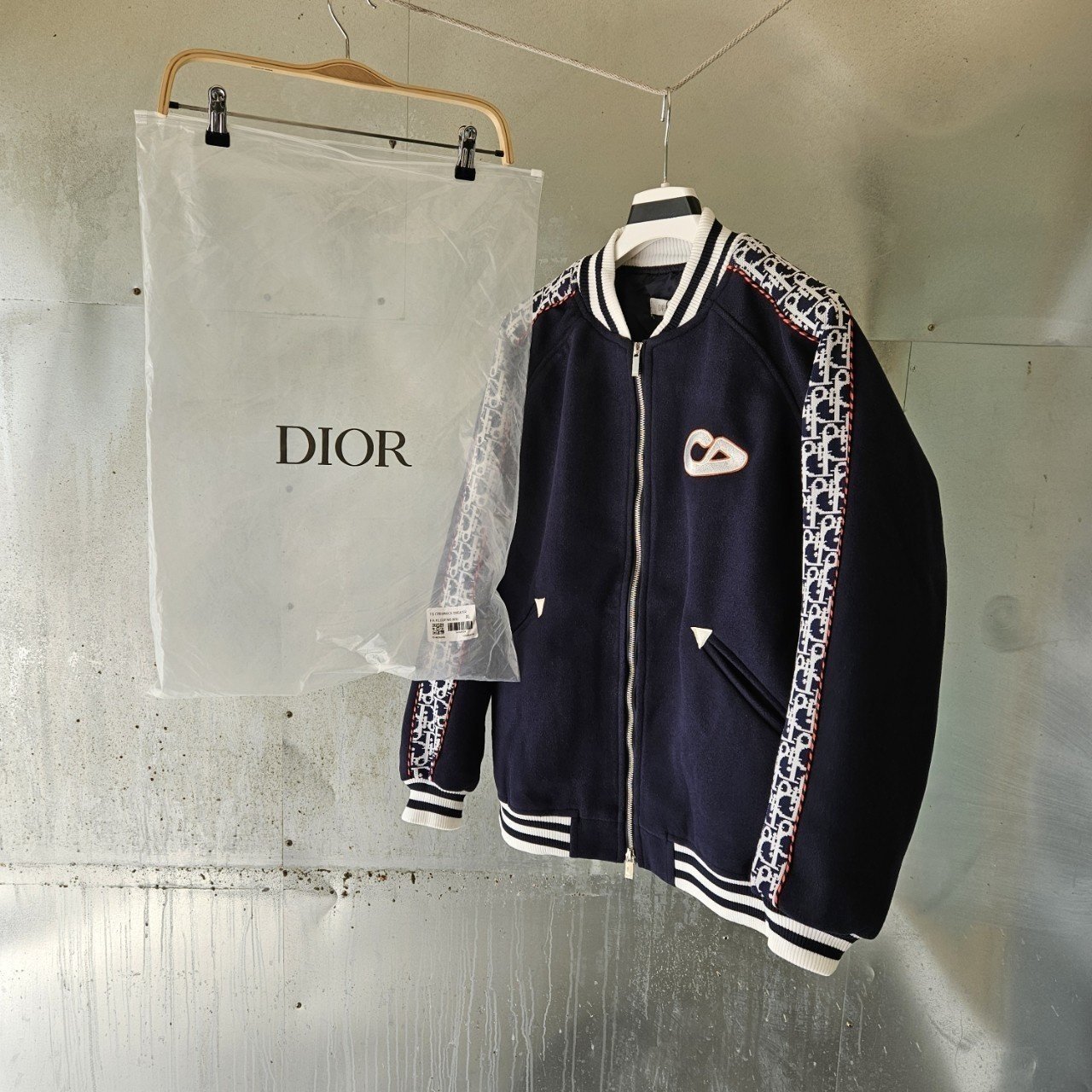 DIOR 디올 X 카우스 버진 바시티 자켓 블루 버진 울 져지