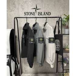 STONE ISLAND 스톤아일랜드 하이넥 자켓