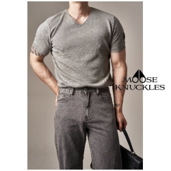 MOOSE KNUCKLES 무스너클 v니트