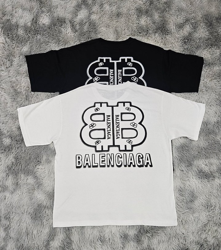 BALENCIAGA 발렌시아가 코인 오버핏 라운드 반팔