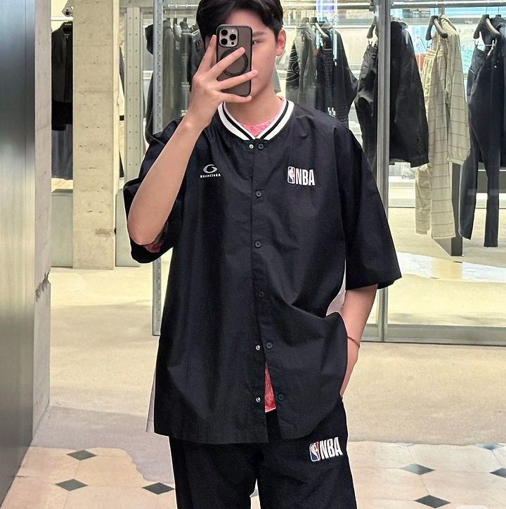 BALENCIAGA 발렌시아가 64310 NBA 콜라보 코튼 포플린 셔츠 자켓